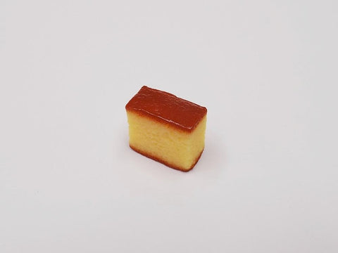 Castella (mini) Magnet