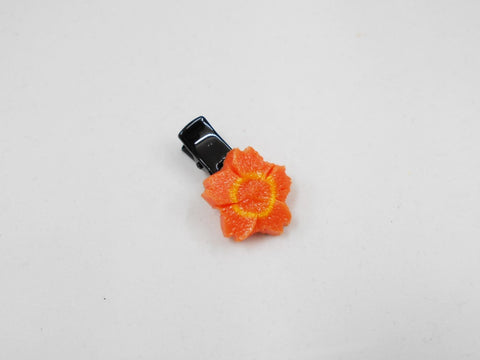 Flower-Shaped Carrot (mini) Ver. 1 Hair Clip
