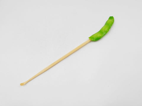 Green Soybean Ear Pick