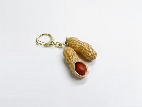 Peanut (Cracked Open) Ver. 1 Keychain