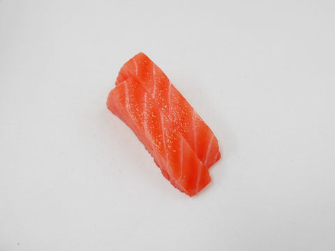 2 Cuts of Salmon Sashimi Magnet