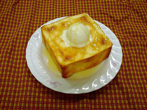 Honey Toast Replica