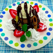 Ice Cream Sundae Replica - Fake Food Japan