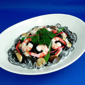 Spaghetti with Squid Ink Cream Sauce Replica - Fake Food Japan