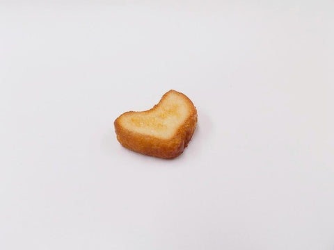 Bread (Heart-Shaped) Magnet