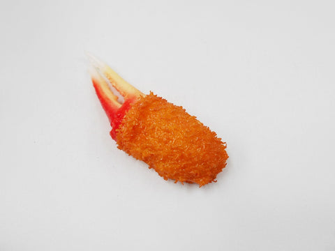 Deep Fried Crab Claw Magnet