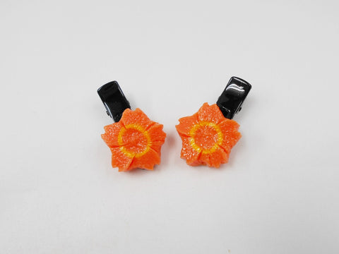 Flower-Shaped Carrot (mini) Ver. 1 Hair Clip (Pair Set)