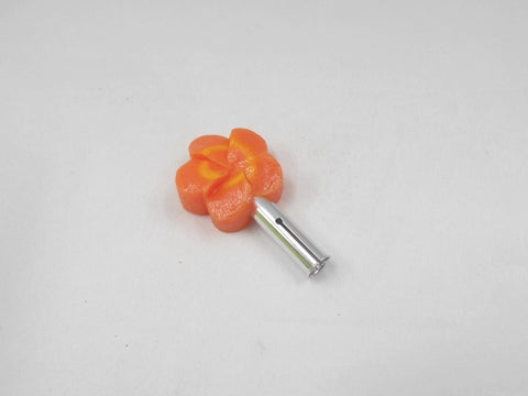 Flower-Shaped Carrot Ver. 2 Pen Cap