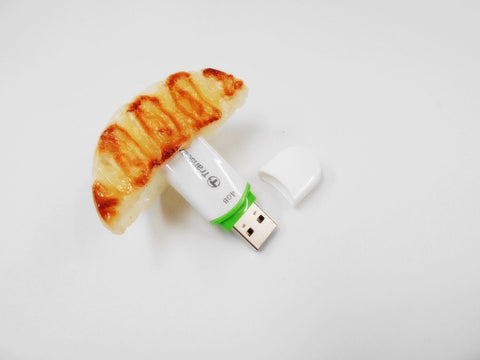 Gyoza Dumpling (Japanese Pot Sticker) USB Flash Drive (16GB)