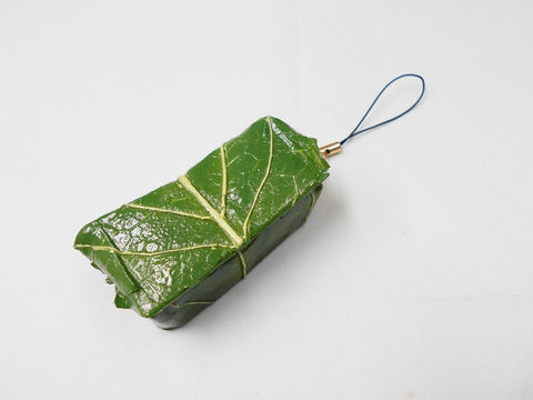Kakinoha (Persimmon Leaf) Sushi Cell Phone Charm/Zipper Pull