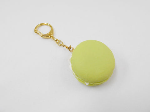 Macaron (green) Keychain