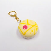 Macaron (light yellow) Keychain - Fake Food Japan