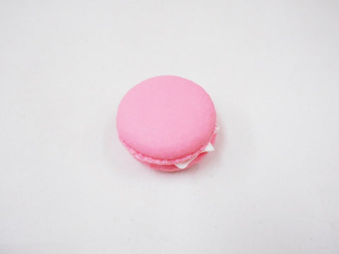 Macaron (pink) Magnet