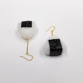Onigiri (Rice Ball) (small) Pierced Earrings - Fake Food Japan