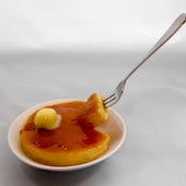 Pancake with Butter & Maple Syrup Smartphone Stand - Fake Food Japan