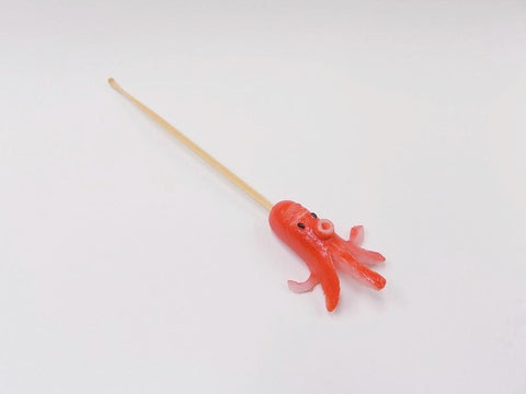 Sausage (Octopus-Shaped) Ear Pick