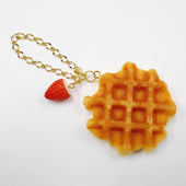 Waffle & Strawberry Bag Charm - Fake Food Japan